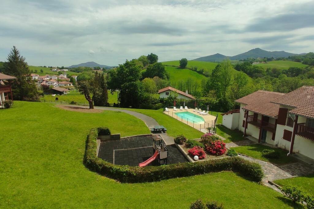 Echalar Piscine Vue Montagnes Apartment Souraïde Exterior foto