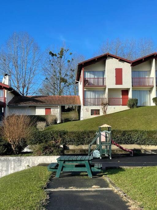 Echalar Piscine Vue Montagnes Apartment Souraïde Exterior foto